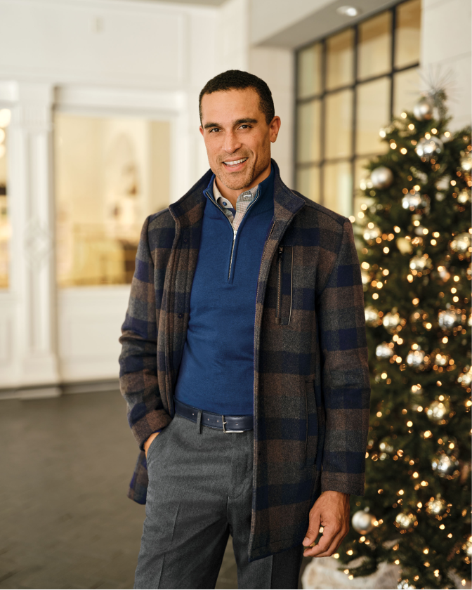 Shoppable lookbook image - 14