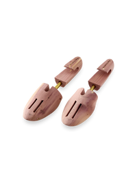 Cedar Shoe Tree - Cedar