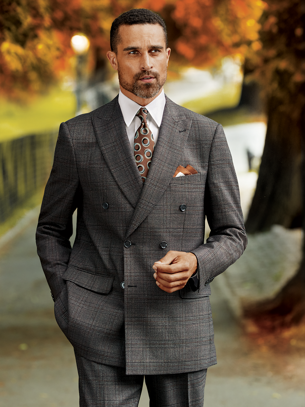 Alternate Image of Wool Plaid Double Breasted Peak Lapel Suit Jacket-7